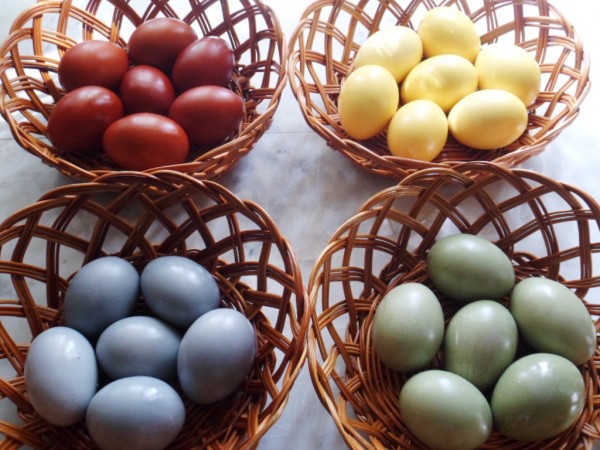 Природные красители для пасхальных яиц