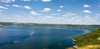 Маловідомі та красиві. 5 несподіваних місць України для подорожі з дітьми Семейное путешествие по Украине